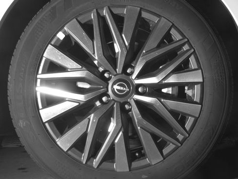 Used 2025 Nissan Altima 2.5 SV image 13