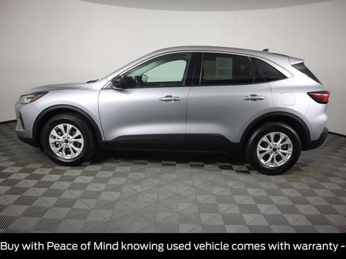 Certified 2024 Ford Escape Active AWD/4WD image 8