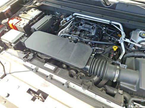 Used 2026 GMC Canyon Denali AWD/4WD image 31