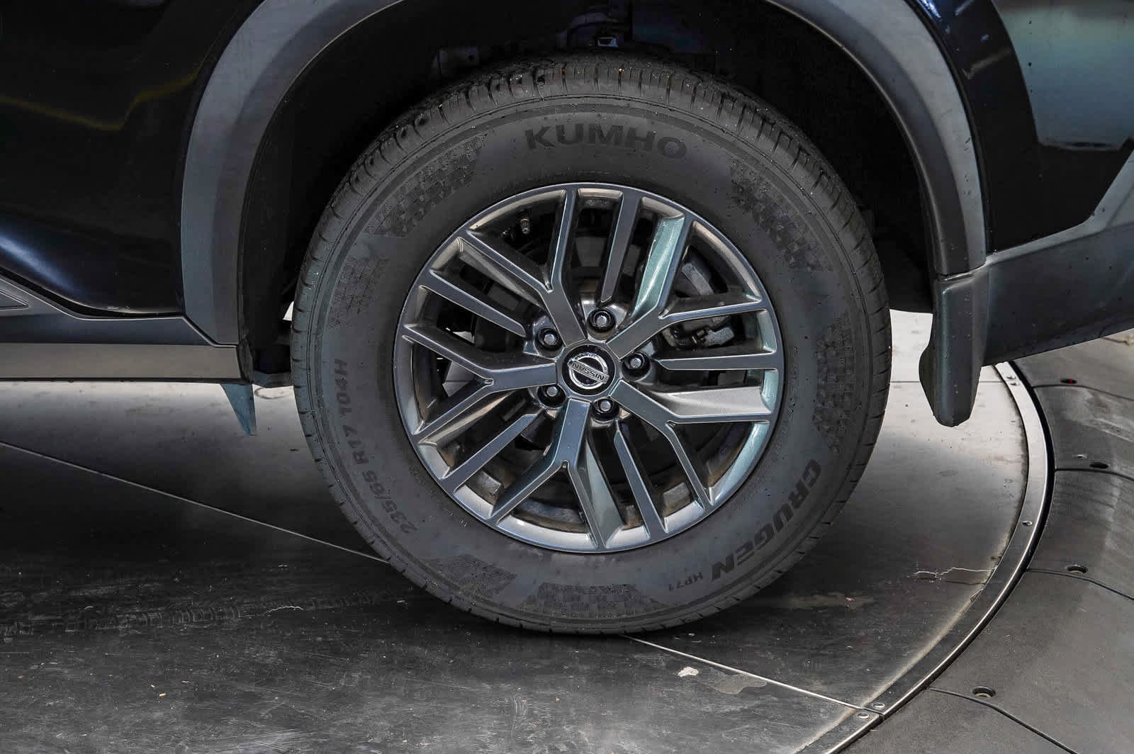 Used 2021 Nissan Rogue S FWD image 10