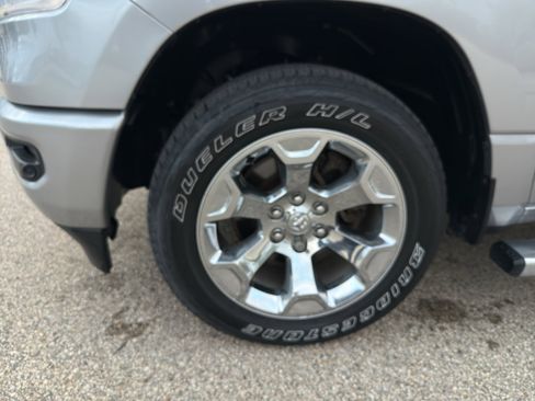 Used 2022 RAM 1500 Big Horn AWD/4WD image 10