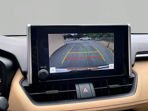 Certified 2023 Toyota RAV4 LE FWD image 27