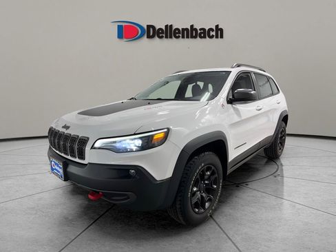Used 2021 Jeep Cherokee Trailhawk AWD/4WD image 1