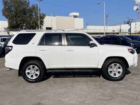 Used 2014 Toyota 4Runner SR5 Premium RWD image 7