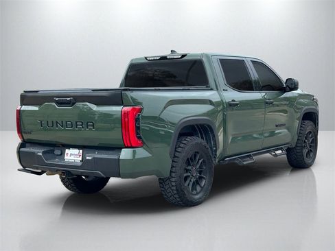 Used 2022 Toyota Tundra SR5 image 5