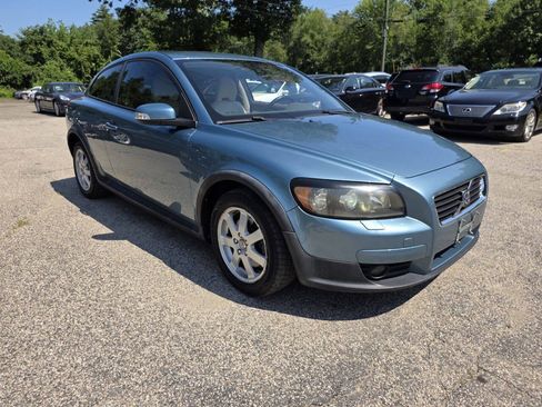 Used 2010 Volvo C30 T5 R-Design FWD image 7