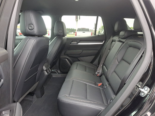 New 2027 GMC Terrain Elevation w/ Elevation Premium Package AWD/4WD image 6