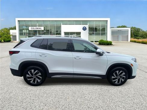 Certified 2025 Volkswagen Tiguan S AWD/4WD image 6