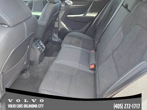 Used 2023 Volvo XC40 Recharge Ultimate AWD/4WD image 24