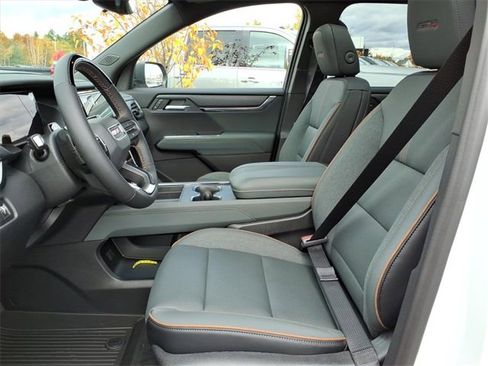 New 2026 GMC Acadia AT4 w/ Super Cruise Package image 7