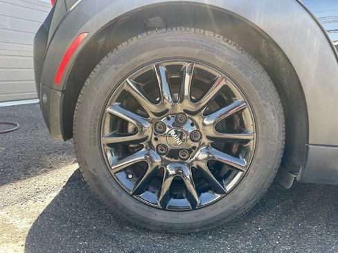 Used 2018 MINI Cooper 2-Door Hardtop image 12