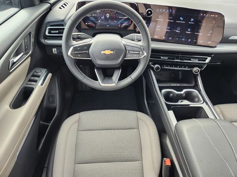 New 2026 Chevrolet Traverse LT w/ Driver Confidence Package image 10