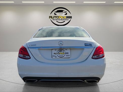 Used 2016 Mercedes-Benz C 300 Sedan image 6