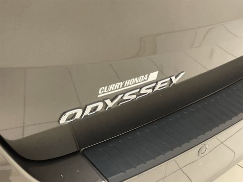 Used 2023 Honda Odyssey Touring image 23