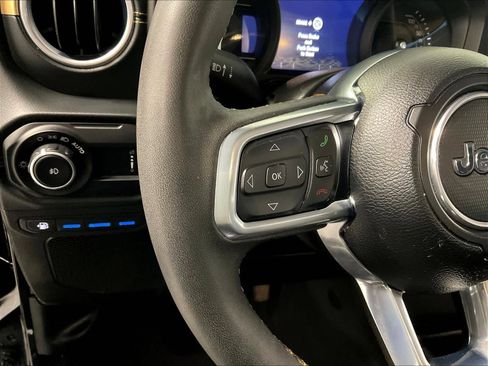 Used 2024 Jeep Wrangler Sahara w/ Technology Group image 22