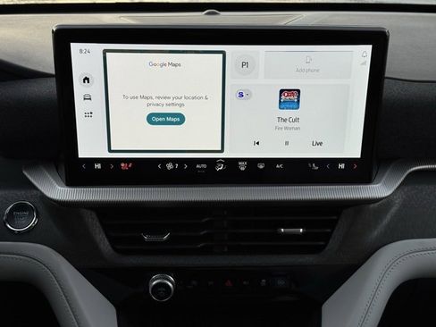 Used 2025 Ford Explorer Platinum w/ LUX Leather Package image 3