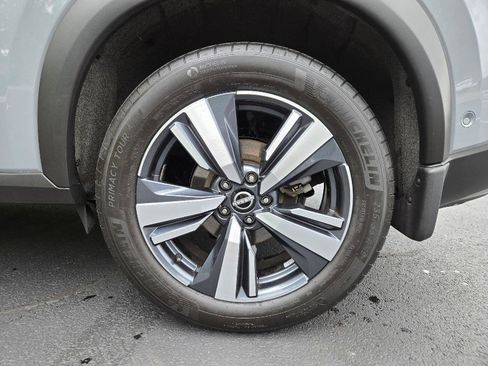 Used 2023 Nissan Rogue Platinum w/ Platinum Premium Package AWD/4WD image 11