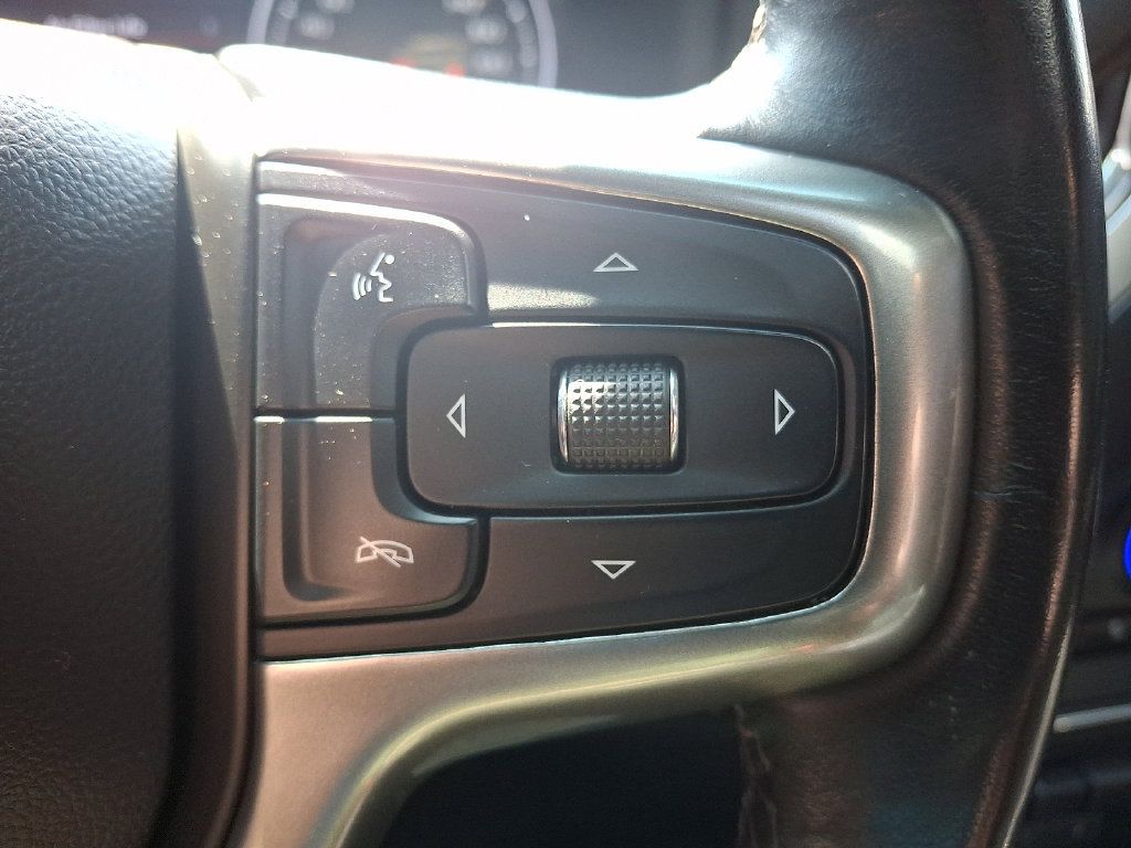 Used 2022 Chevrolet Silverado 1500 RST w/ Convenience Package II AWD/4WD image 23