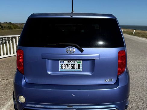 Used 2010 Scion xB Release Series 7.0 image 6