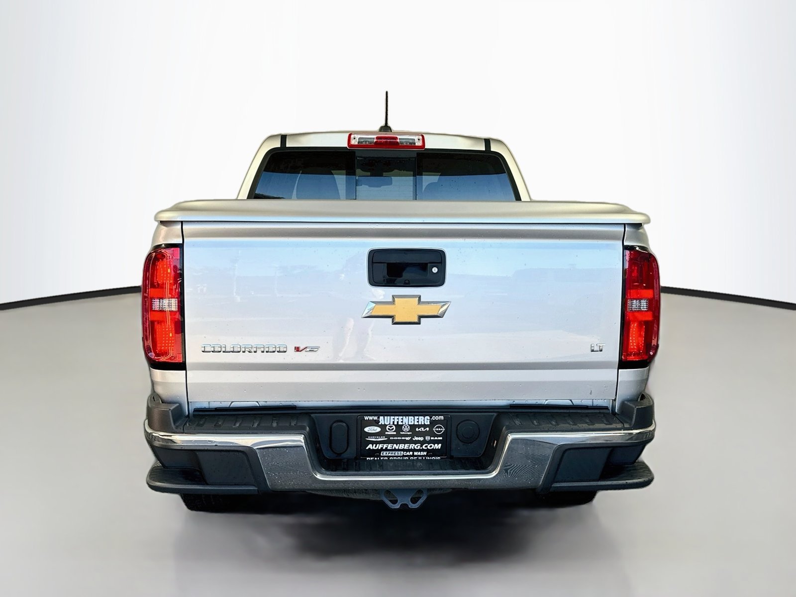 Used 2018 Chevrolet Colorado LT w/ Luxury Package, Chrome AWD/4WD image 6