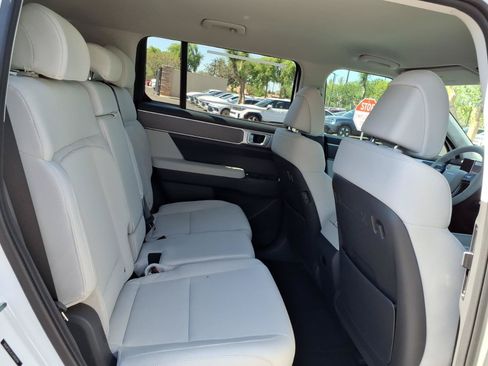 New 2026 Hyundai Santa Fe SE AWD/4WD image 9