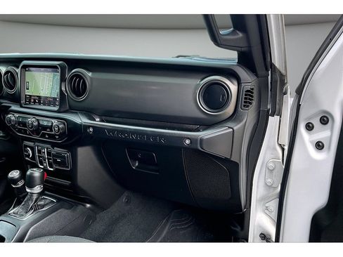 Used 2023 Jeep Wrangler Unlimited w/ 8.4" Radio Group AWD/4WD image 49