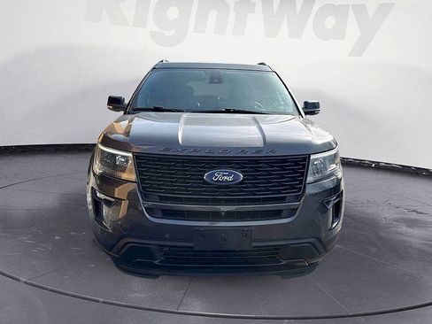 Used 2018 Ford Explorer Sport w/ Equipment Group 401A image 8