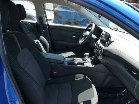 Used 2024 Nissan Sentra SV FWD image 26