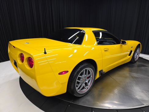 Used 2003 Chevrolet Corvette Z06 w/ Memory Package, 3 Drivers RWD image 50