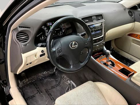 Used 2009 Lexus IS 250 AWD image 16