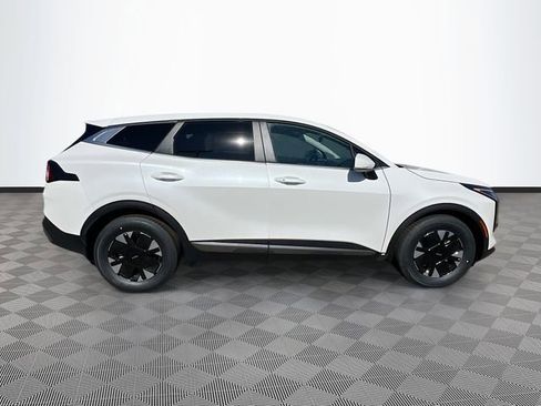 New 2026 Kia Sportage LX image 8