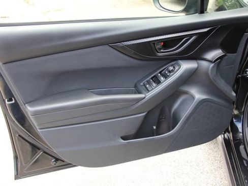 Used 2019 Subaru Crosstrek 2.0i AWD/4WD image 15