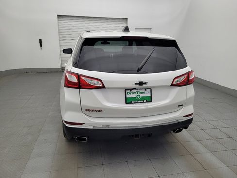 Used 2018 Chevrolet Equinox LT w/ Redline Edition image 6