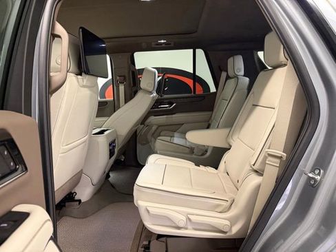 New 2026 GMC Yukon Denali w/ Denali Reserve Package image 16