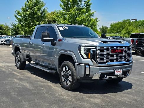 Certified 2024 GMC Sierra 2500 Denali w/ Denali Reserve Package AWD/4WD image 6