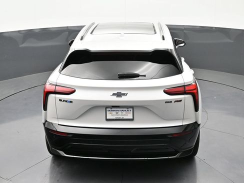 Used 2025 Chevrolet Blazer EV RS w/ Super Cruise Package AWD/4WD image 19