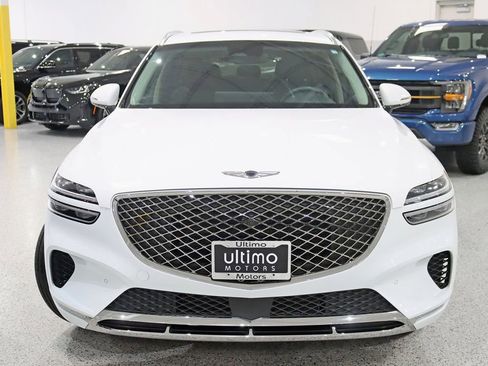 Used 2023 Genesis GV70 2.5T w/ Advanced Package AWD/4WD image 8