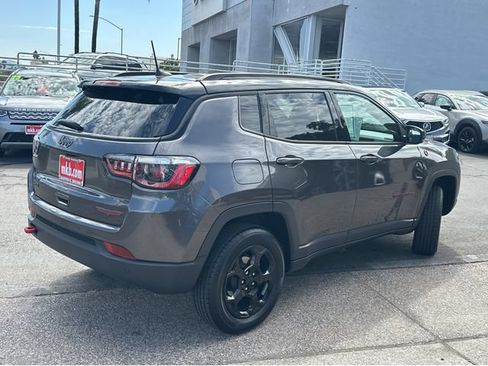 Used 2023 Jeep Compass Trailhawk AWD/4WD image 12
