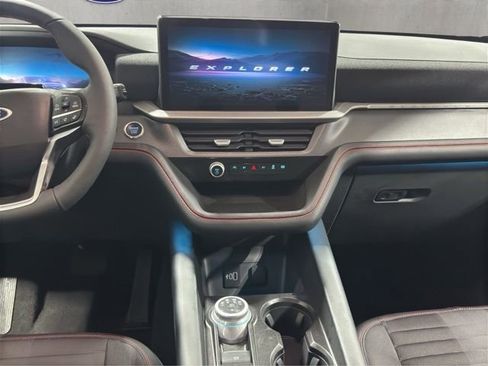New 2026 Ford Explorer ST-Line w/ ST-Line Street Pack AWD/4WD image 12