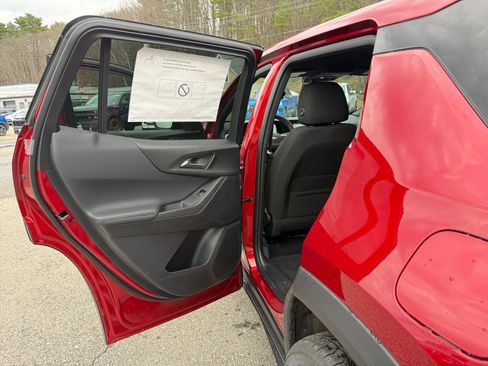 New 2026 Chevrolet Equinox LT AWD/4WD image 24