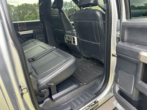 Used 2022 Ford F250 Lariat w/ Tremor Off-Road Package image 21