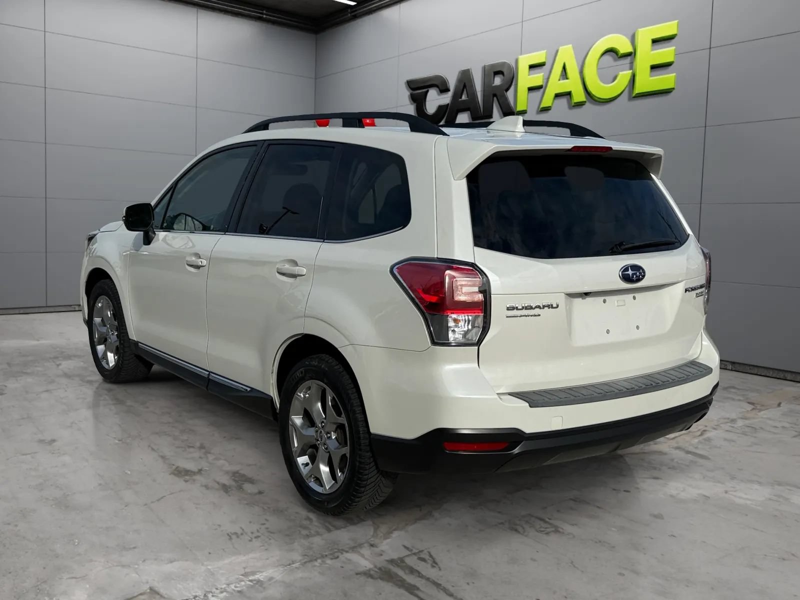 Used 2017 Subaru Forester 2.5i Touring AWD/4WD image 8