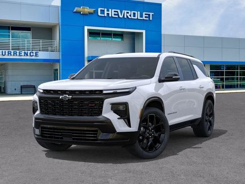 New 2026 Chevrolet Traverse RS w/ LPO, Floor Liner Package FWD image 14