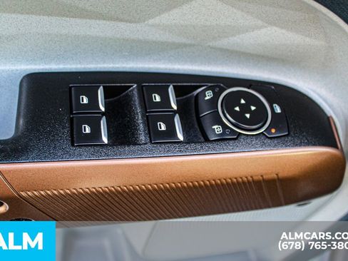 Used 2024 Ford Maverick Lariat image 41