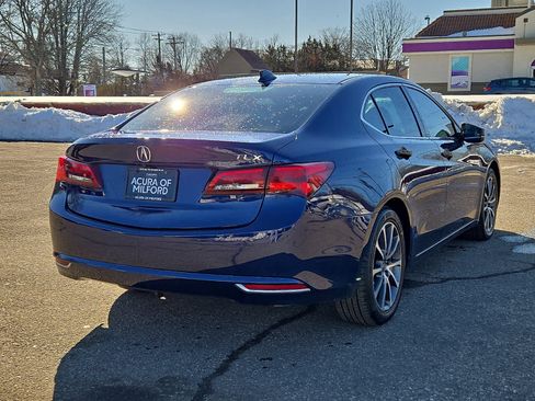 Certified 2017 Acura TLX V6 w/ Technology Package image 5