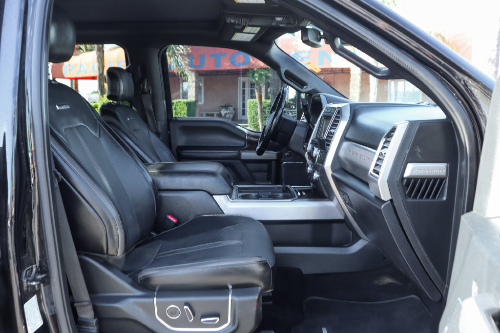 Used 2017 Ford F350 Platinum w/ Platinum Ultimate Package AWD/4WD image 47