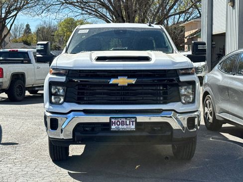 New 2026 Chevrolet Silverado 2500 W/T w/ WT/CX Safety Package AWD/4WD image 8