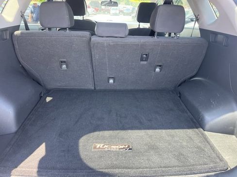 Used 2017 Hyundai Tucson SE image 14