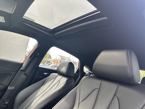 Used 2025 Acura Integra A-Spec image 9