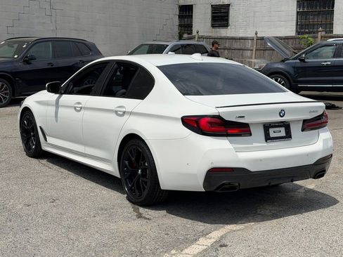 Used 2023 BMW 540i xDrive w/ M Sport Package AWD/4WD image 4